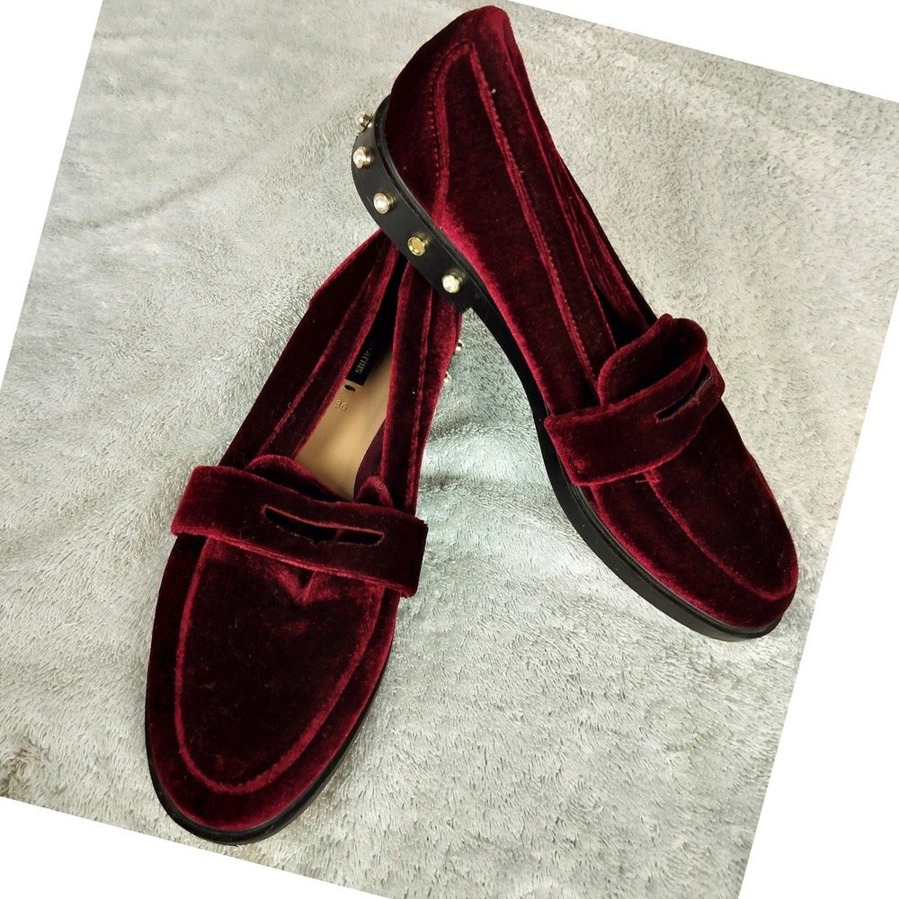 Stradivarius Velvet Pearl Studded Penny Loafers‎ Women 36 Burgundy Red 6899/241